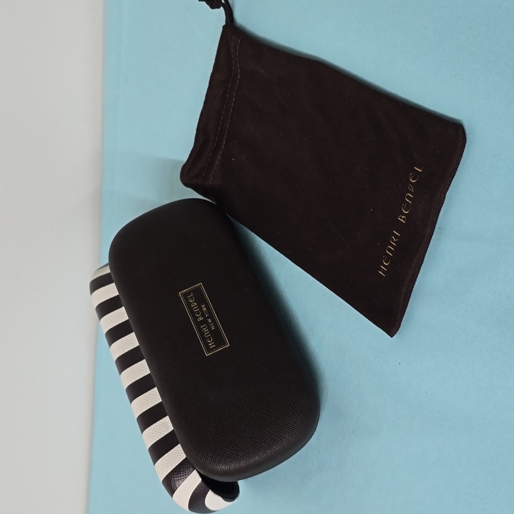 Henri Bendel Cat Eye Matte Black Blue Sunglasses - Picture 2 of 13